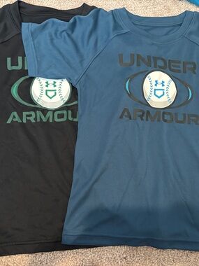 Under Armour Black and Blue Boys' Graphic Performance Tee Set Size 4